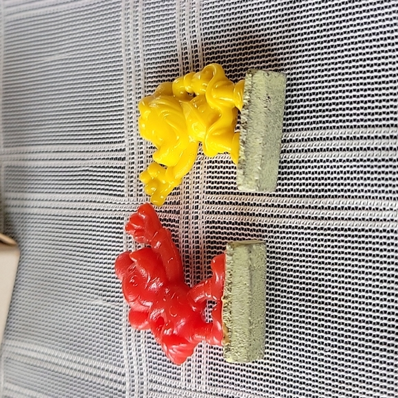 Rare 1950's DisneyMickey & Minnie "Rumba Rhythm" Magnetic Patent Pending Edition - Picture 3 of 9